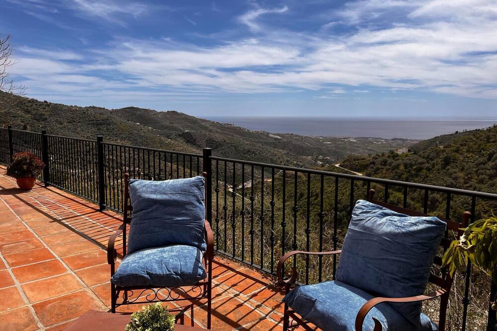 Photo of Patio Balcony in Arenas