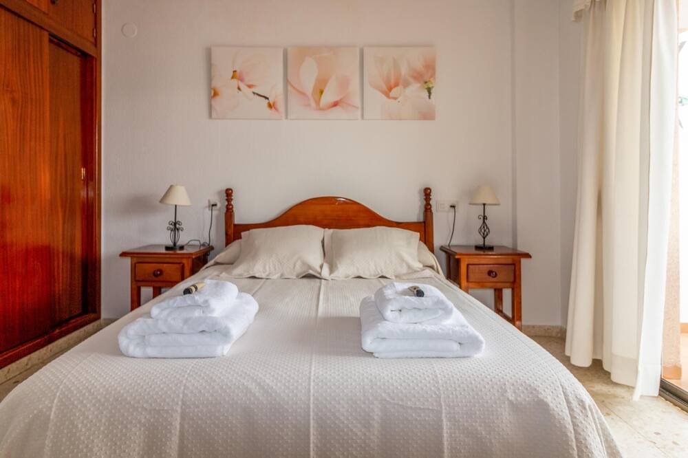 Photo of Bedroom in Matalascanas
