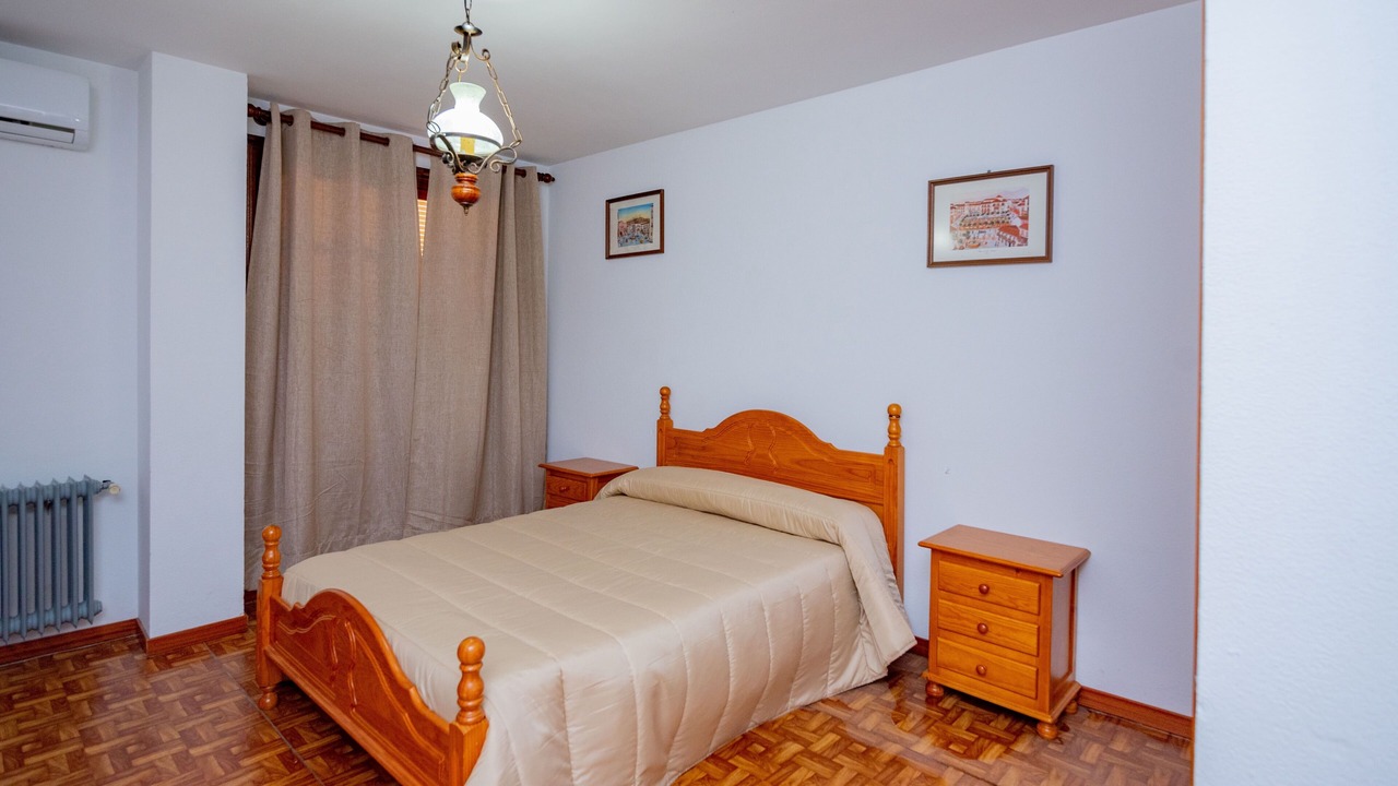 Photo of Bedroom in Villanueva de Cauche