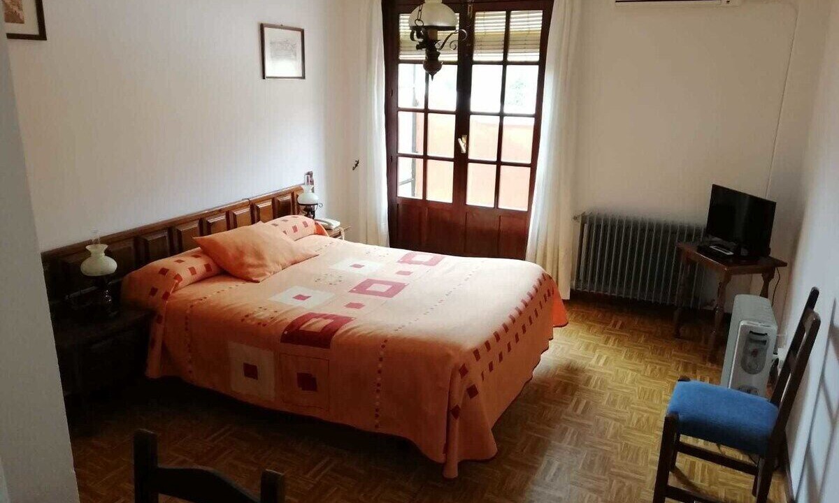 Photo of Bedroom in Villanueva de Cauche