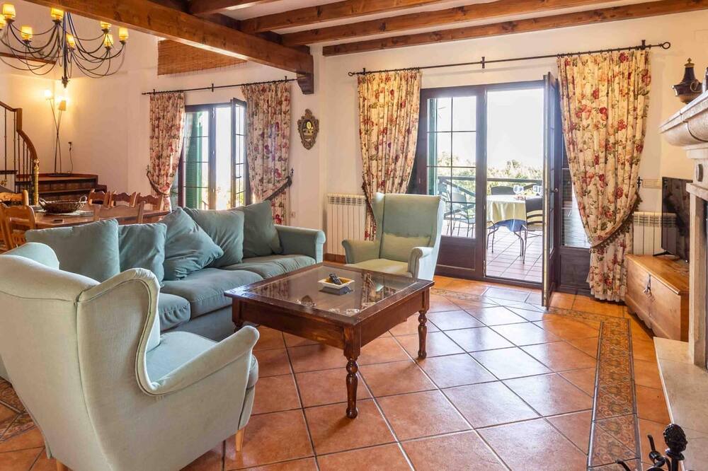 Photo of Livingroom in Escuzar