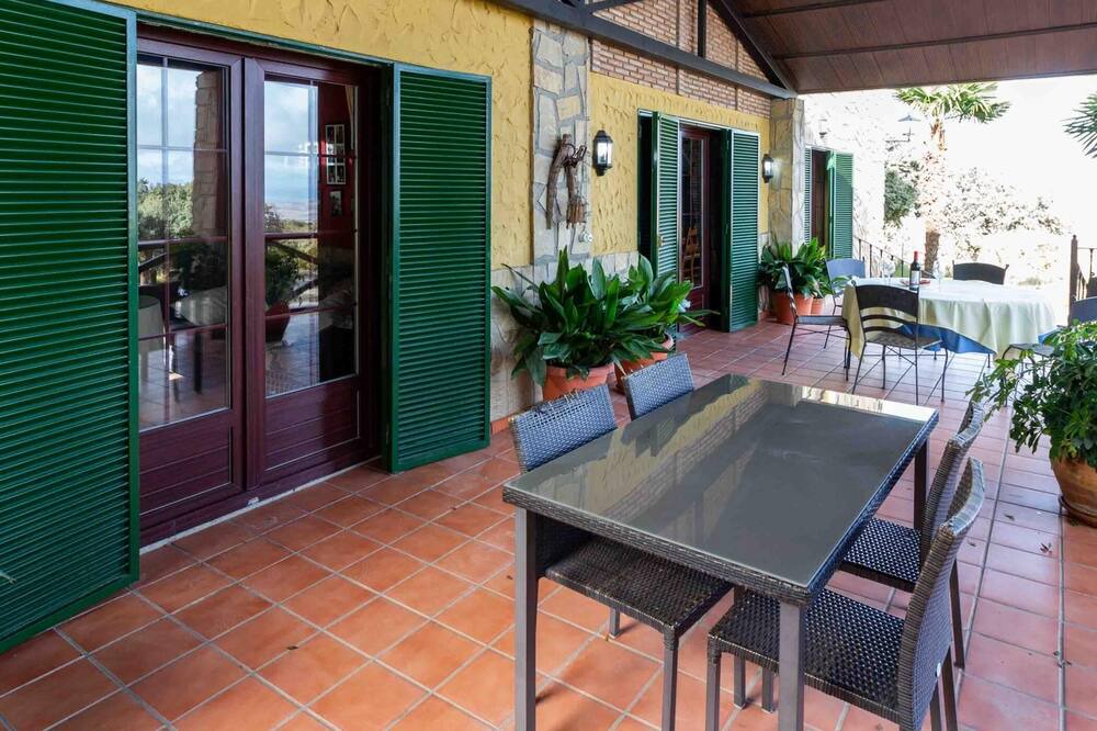 Photo of Outdoor in Escuzar