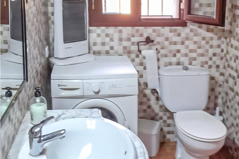Photo of Bathroom in Aracena