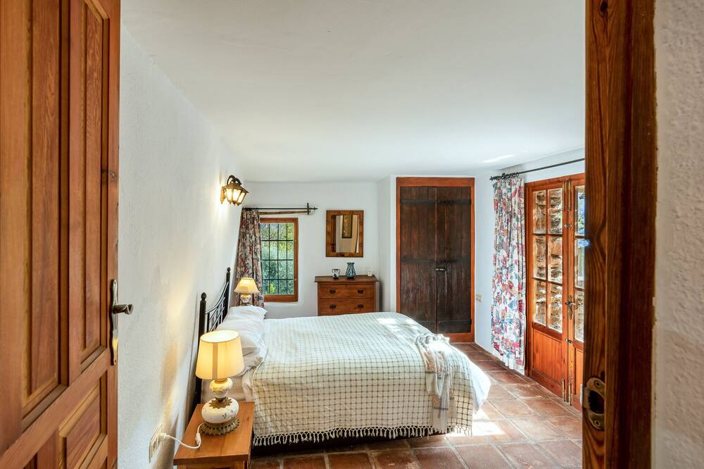 Photo of Bedroom in Orgiva