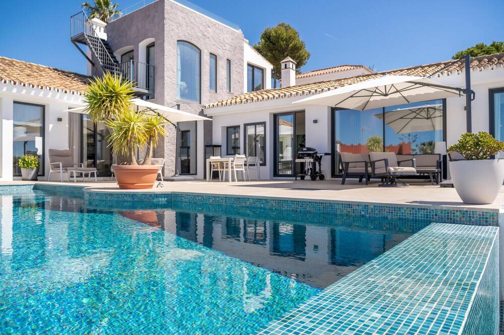Photo of Outdoor in Urbanizacion Puerto de Estepona