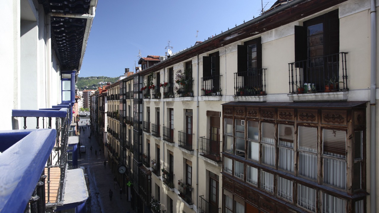 Photo of Bedroom in Bilbao Old Town