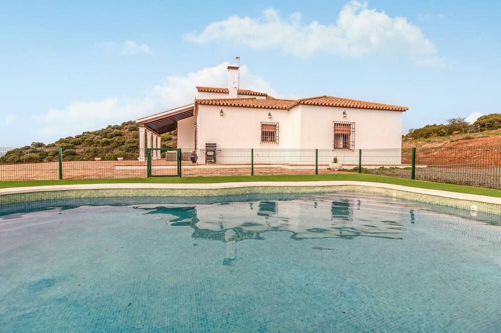 Photo of Outdoor in Penaflor