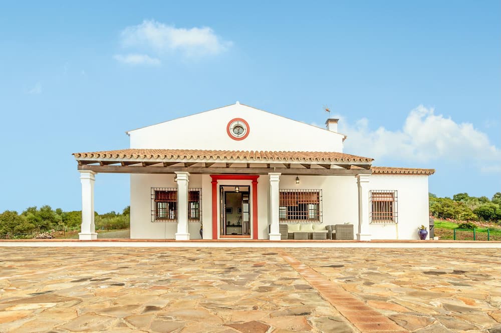 Photo of Outdoor in Penaflor