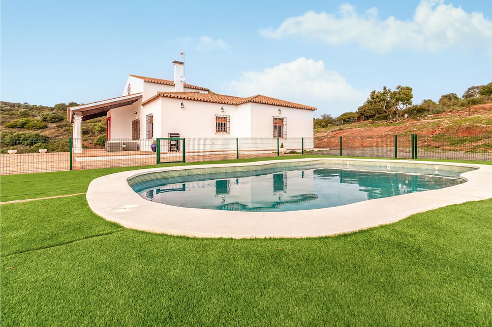 Photo of Outdoor in Penaflor