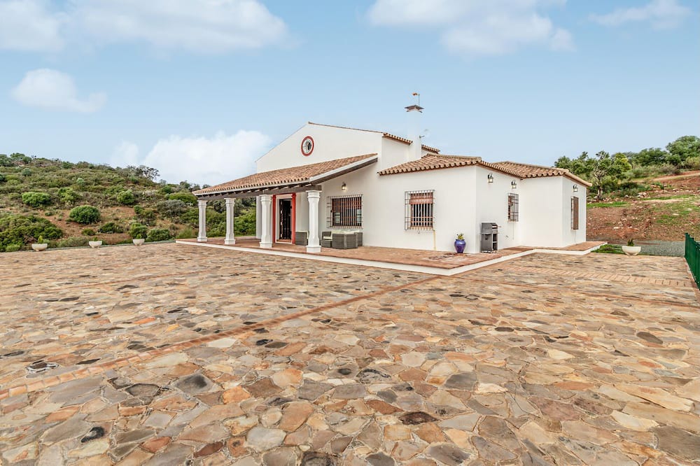 Photo of Outdoor in Penaflor