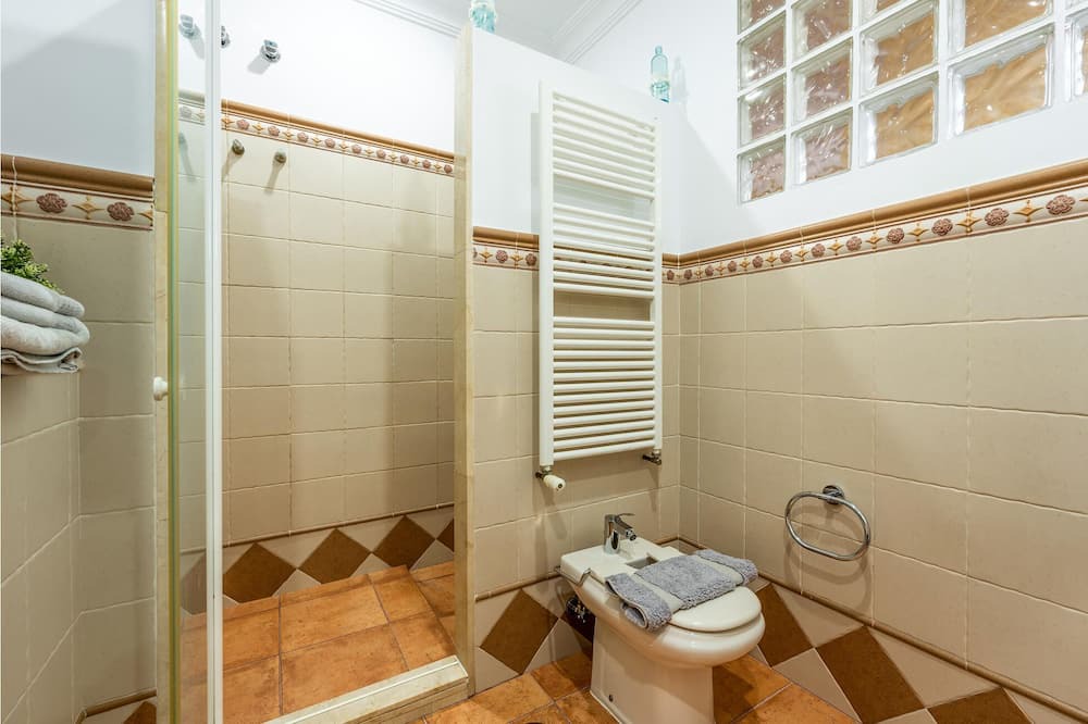 Photo of Bathroom in Salteras
