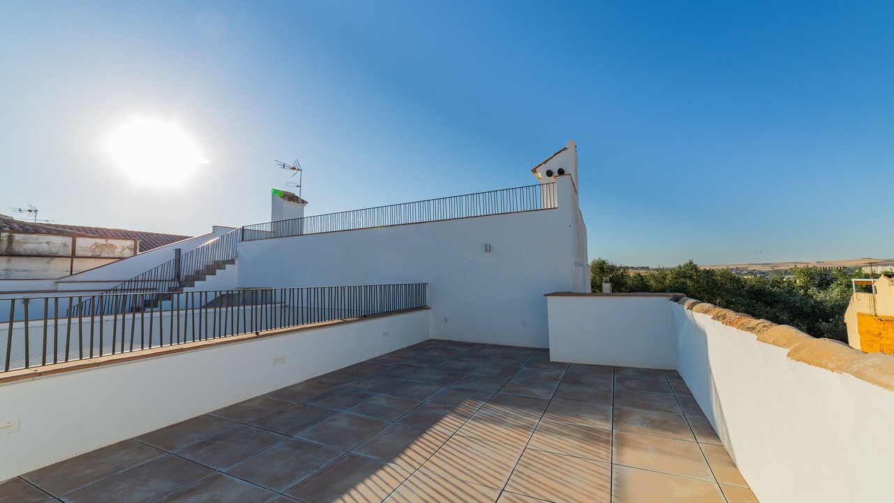 Photo of Patio Balcony in La Catedral