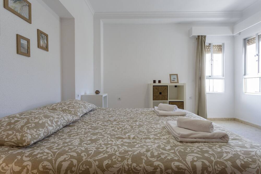 Photo of Bedroom in Rota
