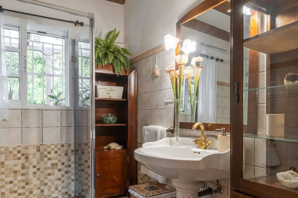 Photo of Bathroom in Benajarafe