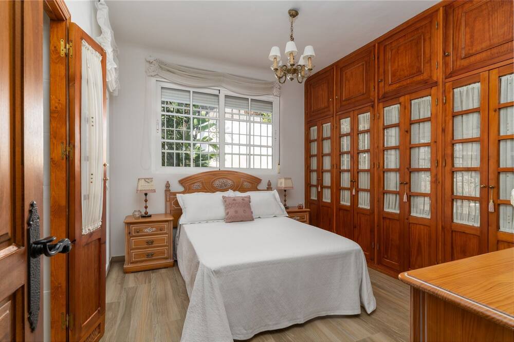 Photo of Bedroom in Benajarafe