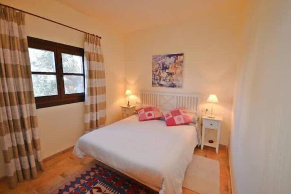 Photo of Bedroom in Hacienda del Alamo