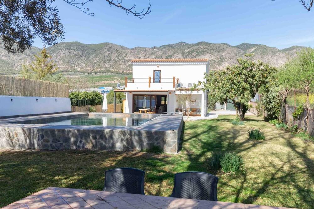 Photo of Outdoor in Durcal