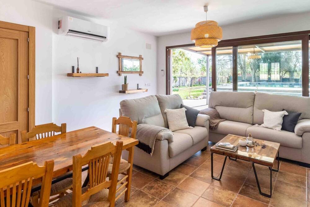 Photo of Livingroom in Durcal