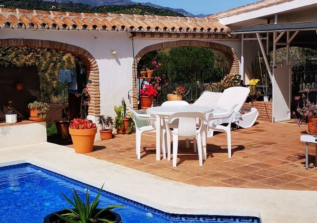 Photo of Outdoor in Guaro