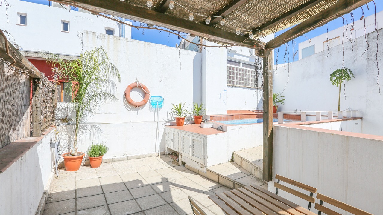 Photo of Patio Balcony in Alameda