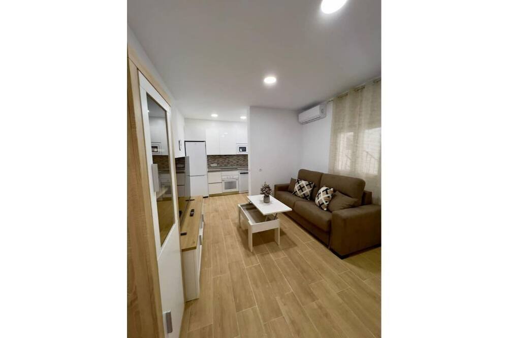 Photo of Livingroom in La Linea de la Concepcion