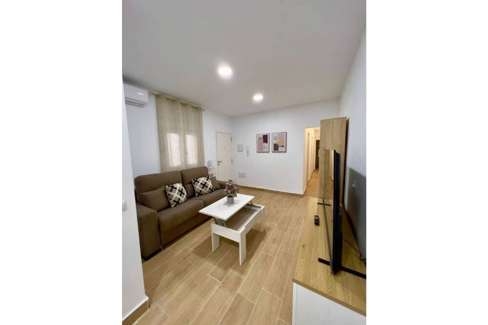 Photo of Livingroom in La Linea de la Concepcion