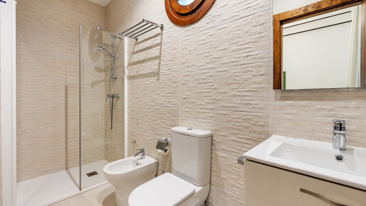 Photo of Bathroom in Durcal