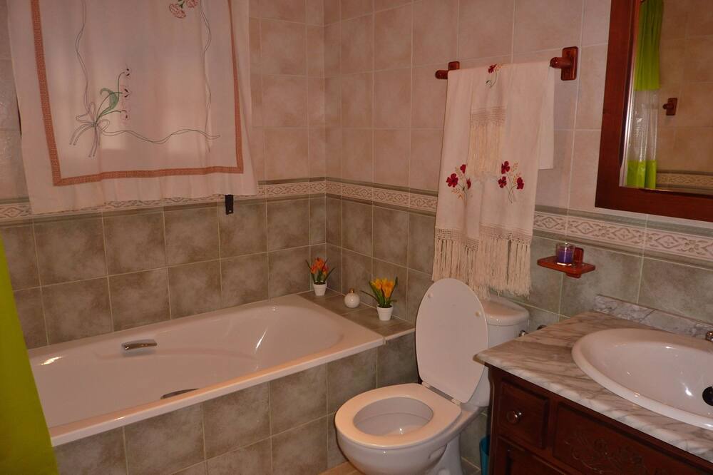 Photo of Bathroom in Antequera