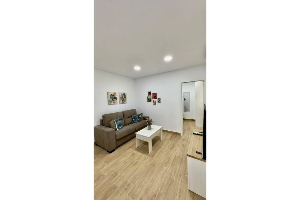 Photo of Livingroom in La Linea de la Concepcion