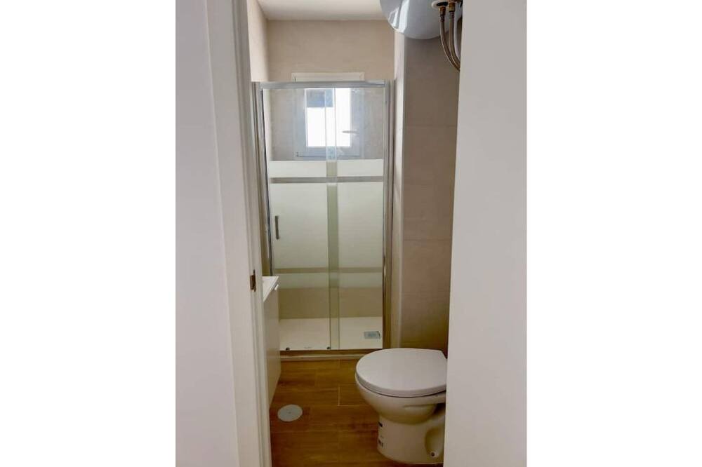 Photo of Bathroom in La Linea de la Concepcion