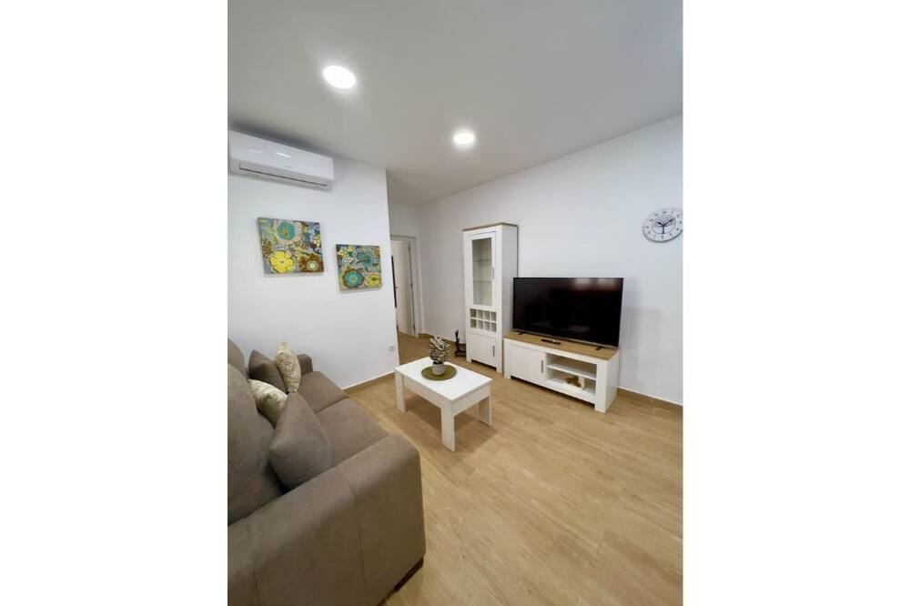 Photo of Livingroom in La Linea de la Concepcion