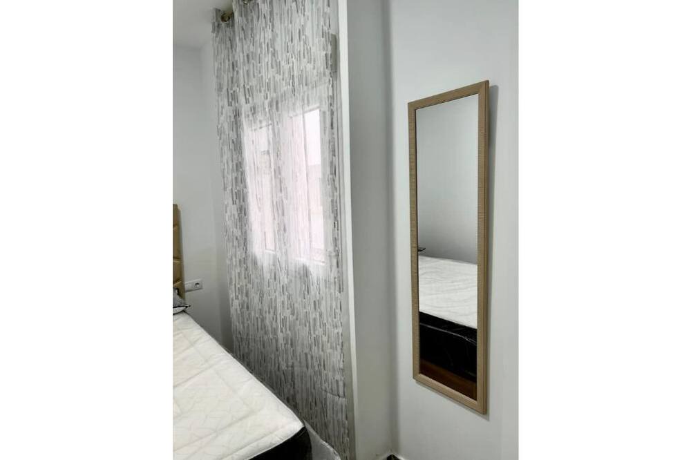 Photo of Bedroom in La Linea de la Concepcion