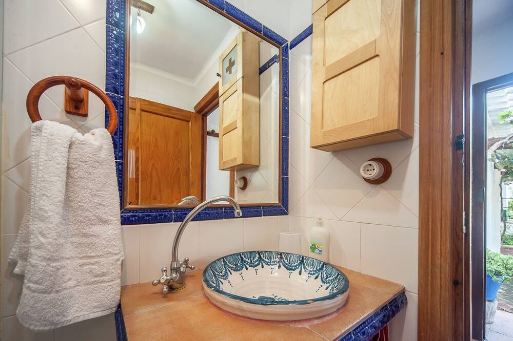 Photo of Bathroom in Padul