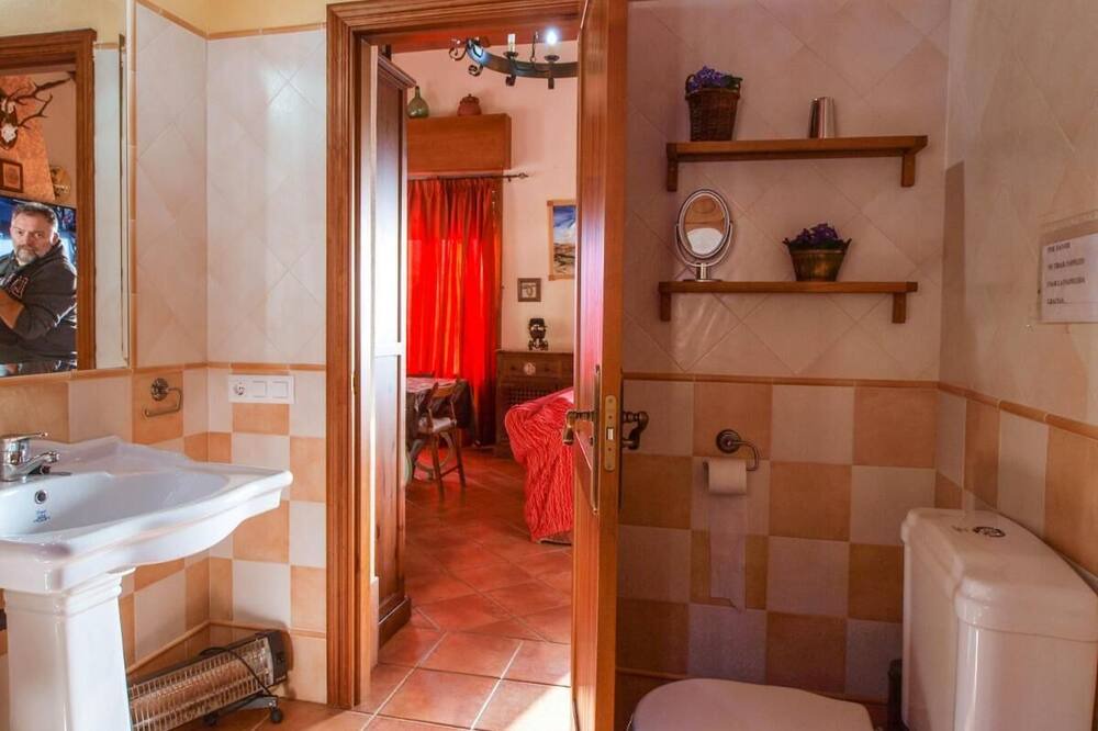 Photo of Bathroom in El Gastor