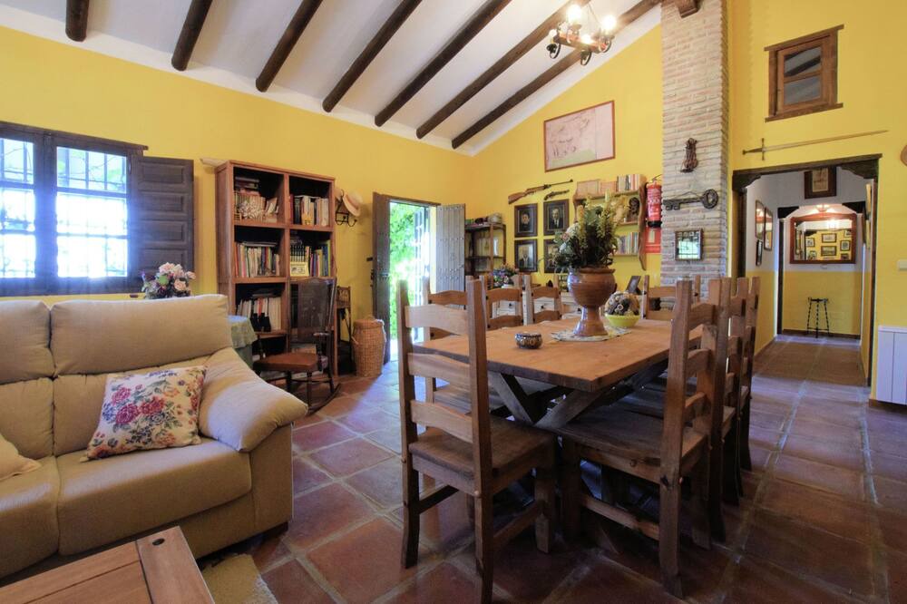Photo of Livingroom in Canillas de Aceituno