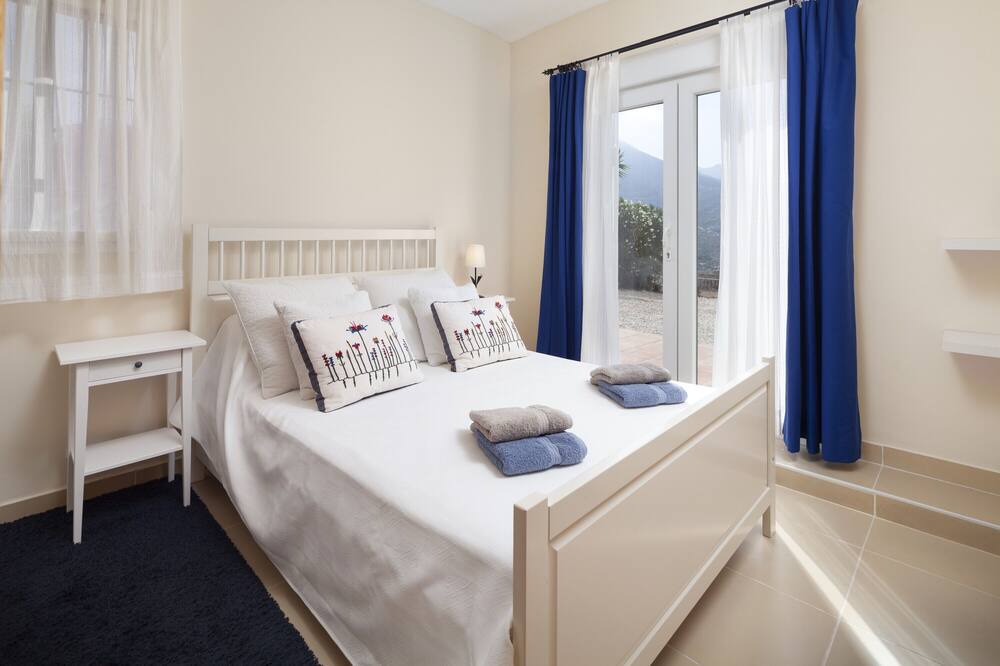 Photo of Bedroom in Alcaucin