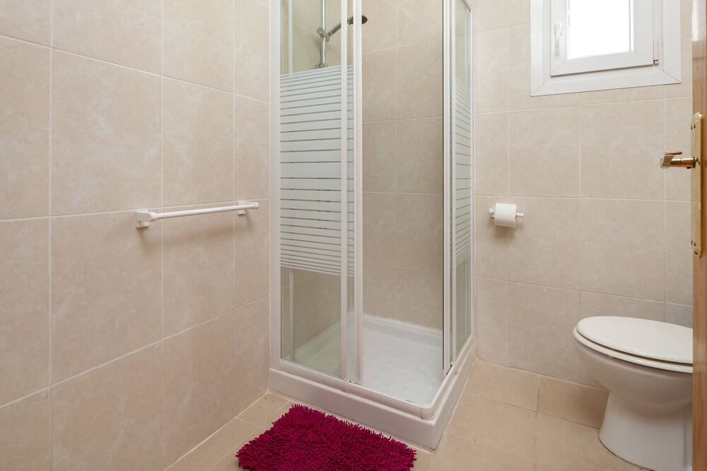 Photo of Bathroom in Alcaucin