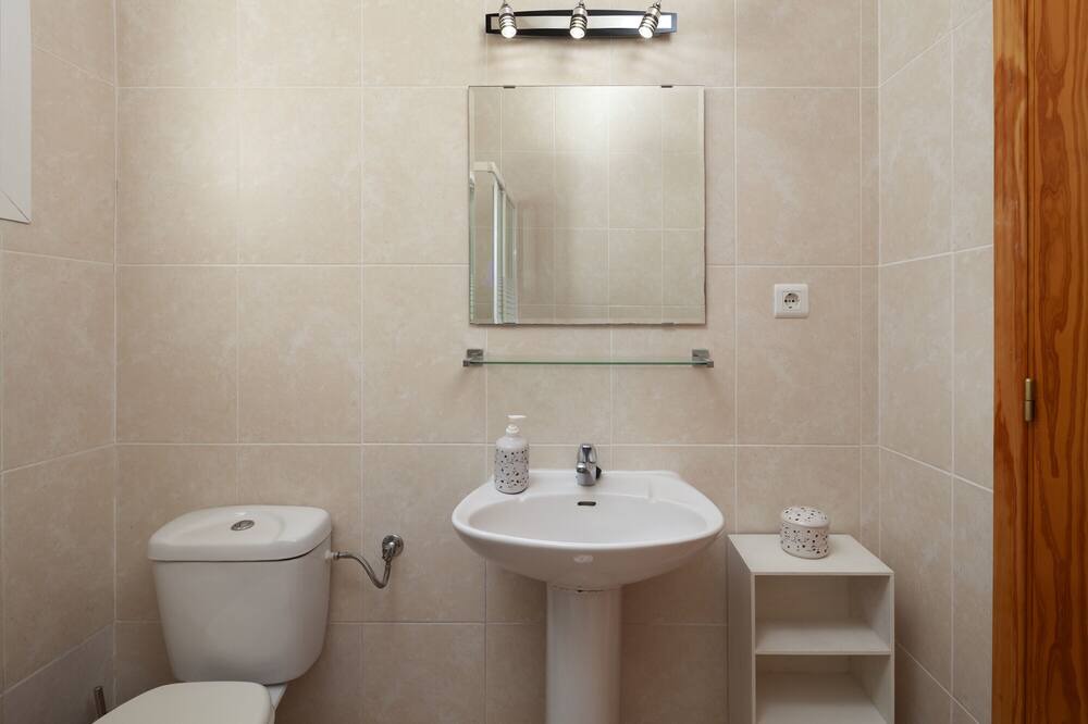 Photo of Bathroom in Alcaucin