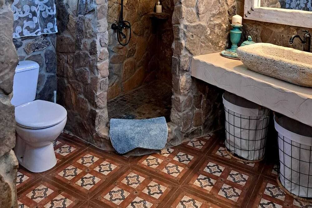 Photo of Bathroom in Ubrique