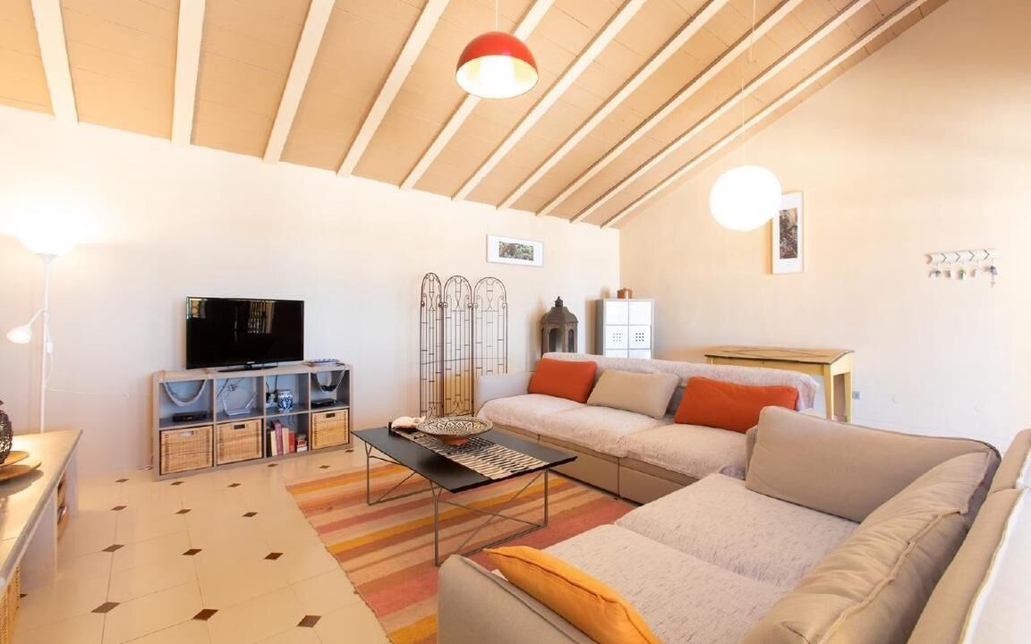 Photo of Livingroom in Almayate Bajo