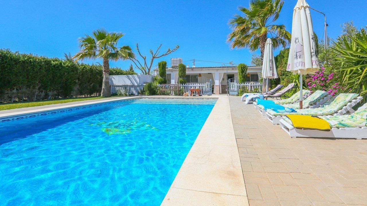 Photo of Outdoor in La Lantejuela
