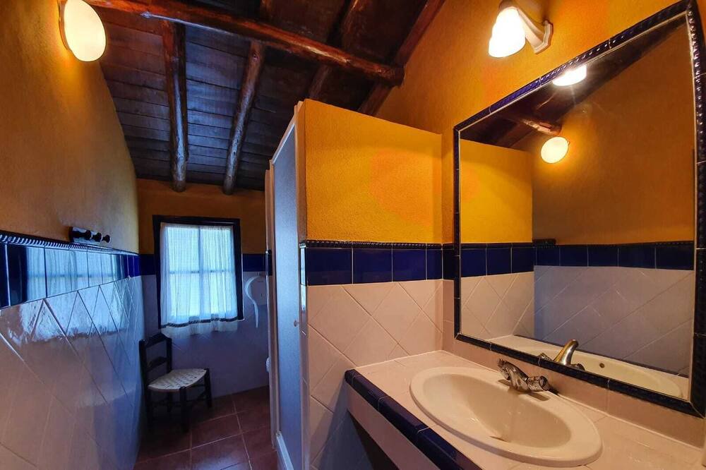 Photo of Bathroom in Montejaque