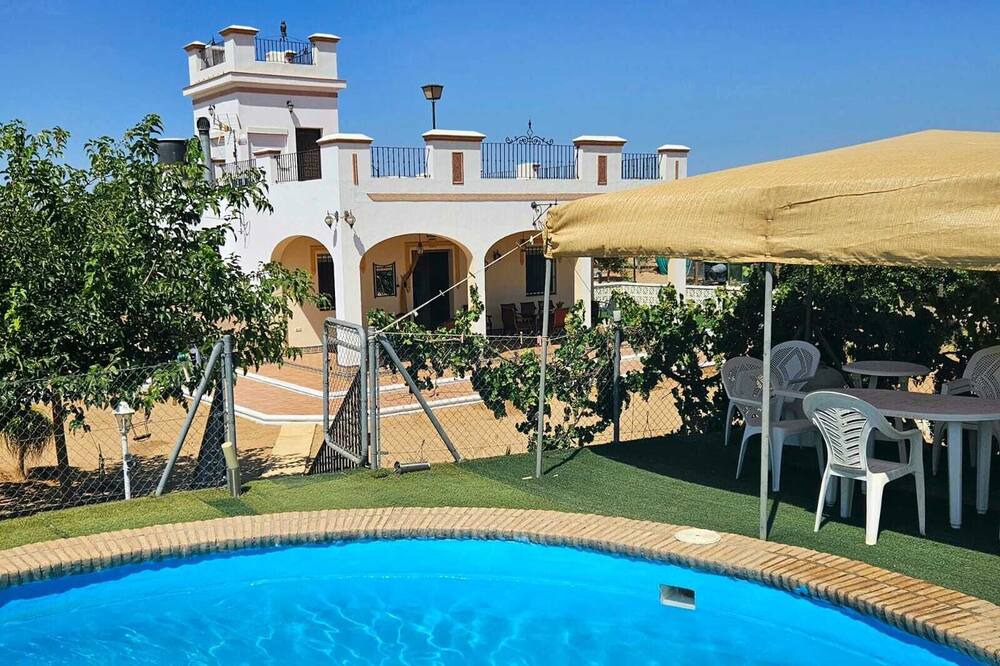 Photo of Outdoor in Marchena