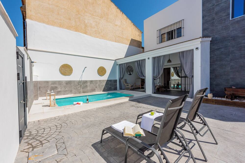 Photo of Outdoor in Marchena