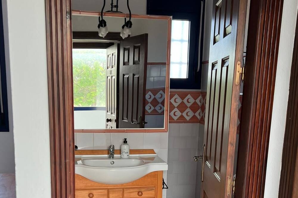 Photo of Bathroom in Carmona