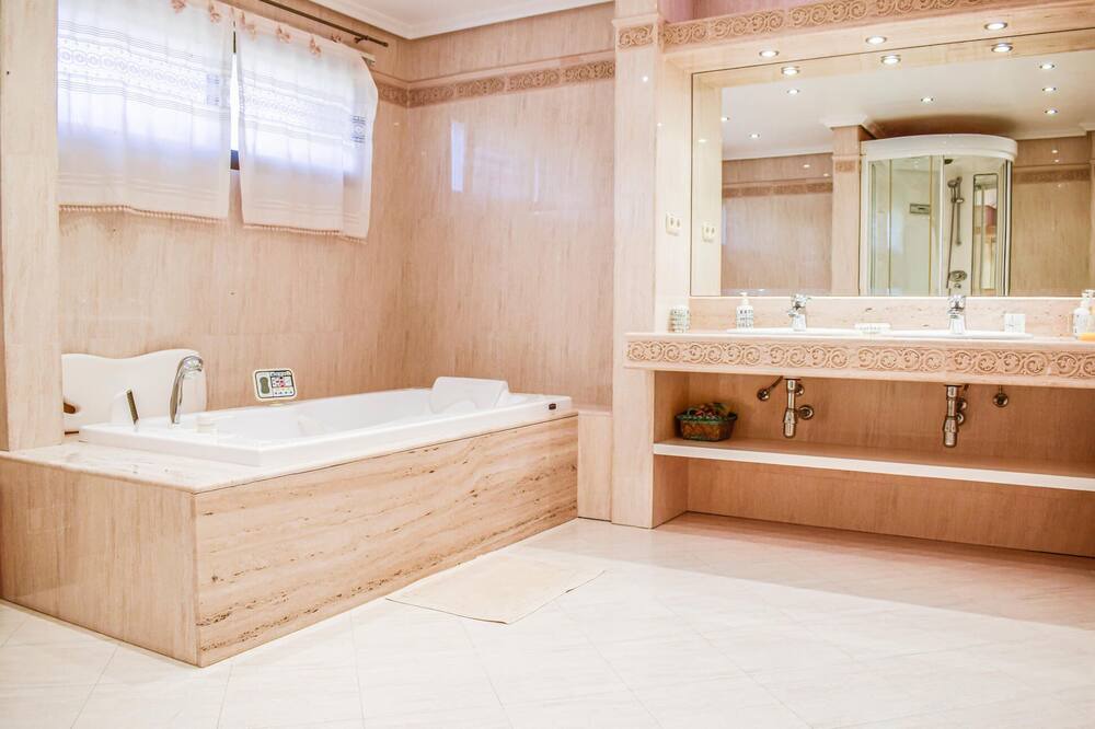 Photo of Bathroom in Puerto Lumbreras