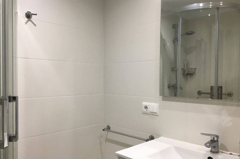 Photo of Bathroom in Nerja City Centre