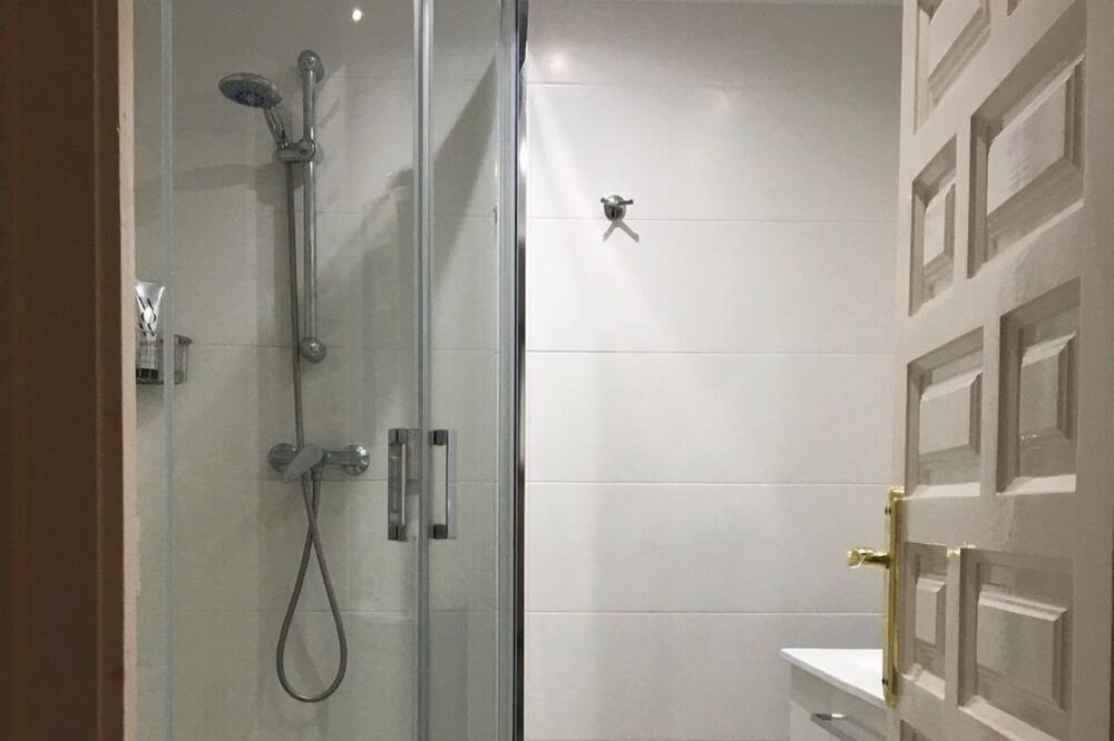 Photo of Bathroom in Nerja City Centre
