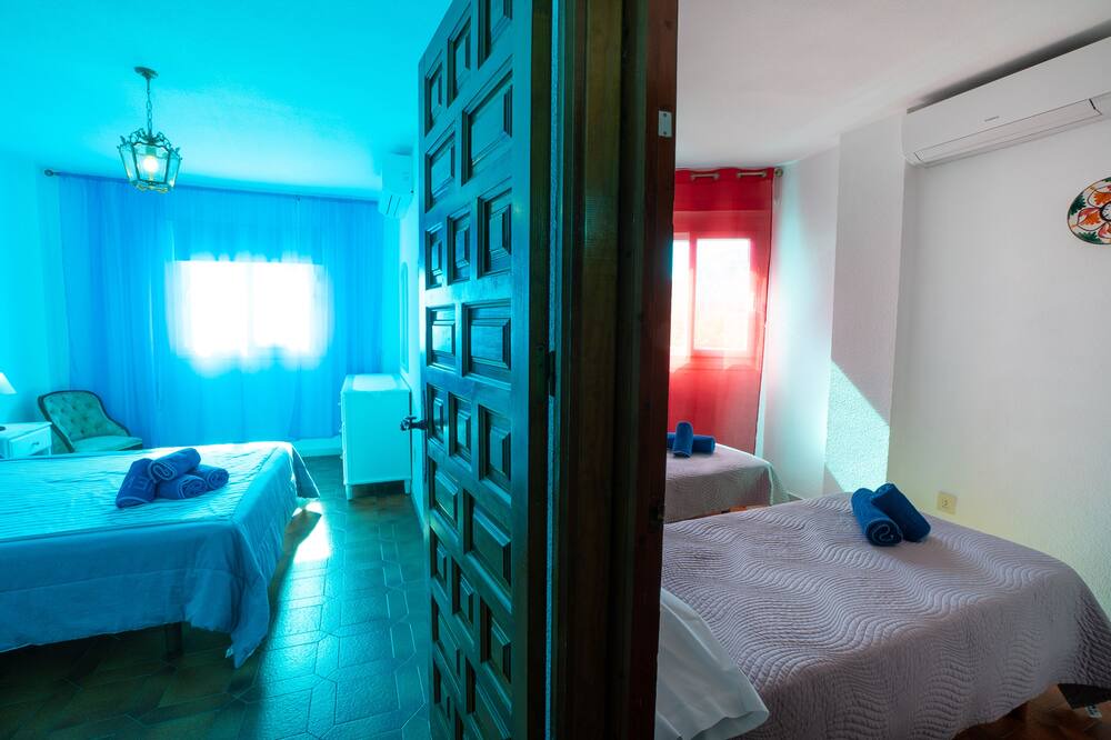 Photo of Bedroom in Nerja City Centre