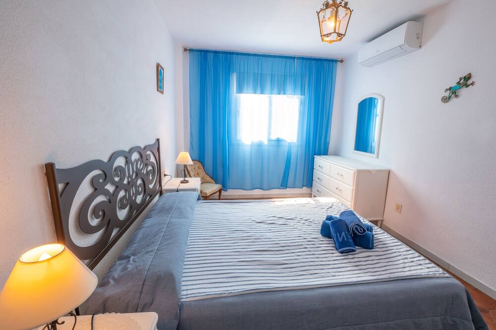 Photo of Bedroom in Nerja City Centre
